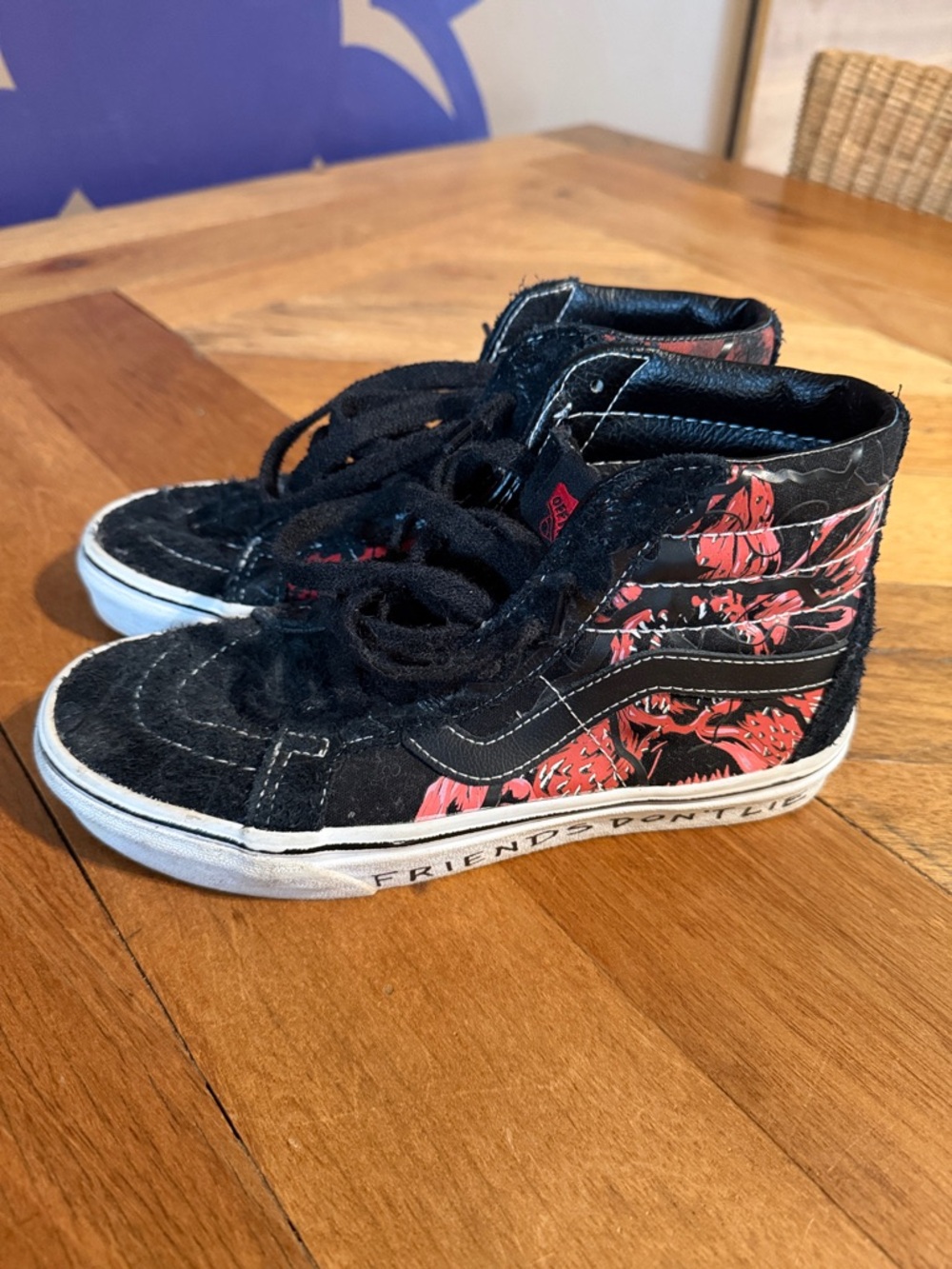Vans Black and Red High-Top Sneakers - Picture 5 of 5